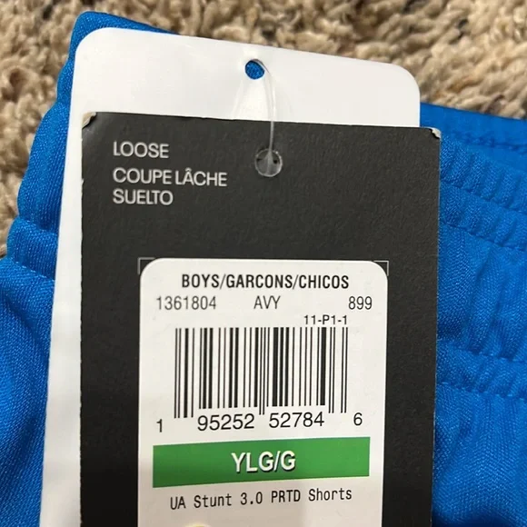 Under Armour NWT boys shorts - Picture 5 of 5